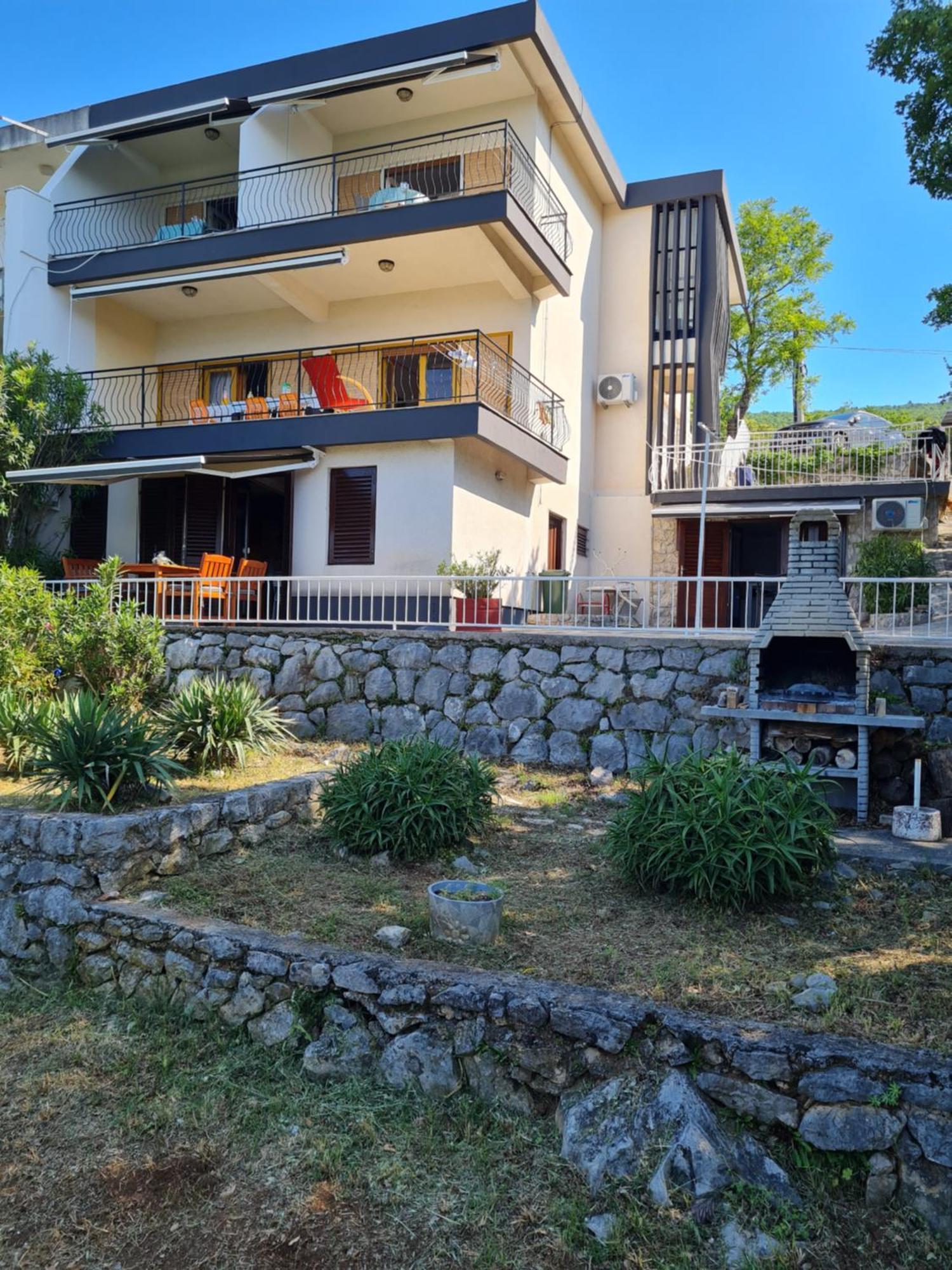 Apartmani E&G Dramalj Exteriör bild